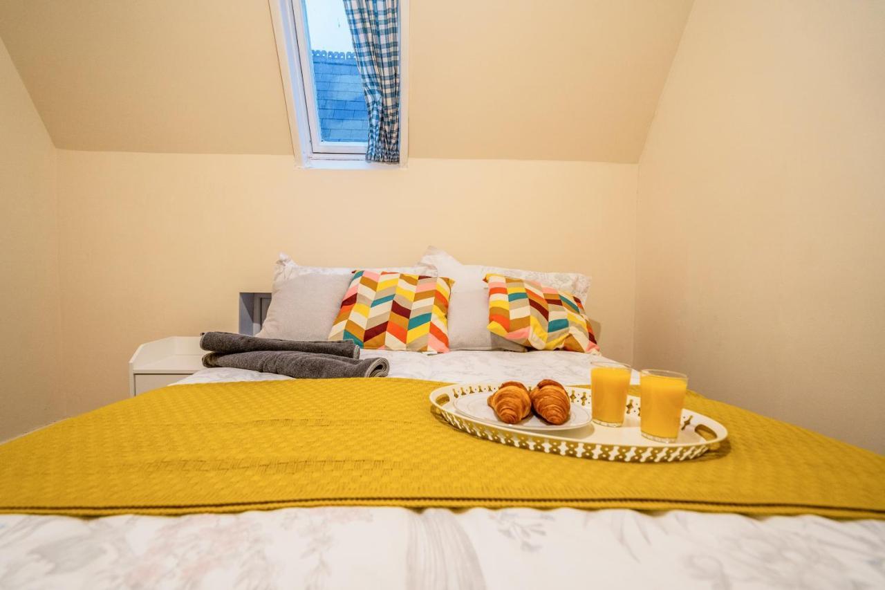 Deluxe 2-Bedroom Flat With Free Parking Birmingham Dış mekan fotoğraf